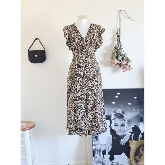 Sienna Sky Midi Dress Woman's XS Leopard Cheetah Short Sleeve Date - Picture 1 of 9